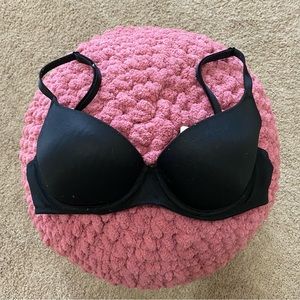 VS Pink Black 32C T-Shirt Bra